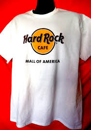 It's pretty retro but i don't know the time period. Hard Rock Cafe Mall Of America T Shirt Size Large