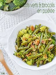 Haricots Verts Brocolis En Salade Au Parmesan Pignons Ou En Poelee Au Curry Amandes Haricots Verts Recette Haricot Vert Salade Au Parmesan