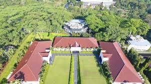 Asti@ast.co.id año de fundación 1996 clave personal presidente. Jclec Michael Page Indonesia