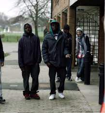 It aired on tuesday nights at 10pm/9c. Law Order Uk Trial Tv Episode 2011 Imdb