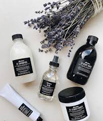 This hair oil smells so good, you'll feel like you've been transported to an island paradise whenever you use it. Roucou Oil The Hair Oil To Beat All Hair Oils Hair Oil Smells Amazing Hair Colorist
