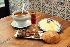 Ce que vous dites de nous. Le Gourbi A Paris Livraison Mon Resto Halal