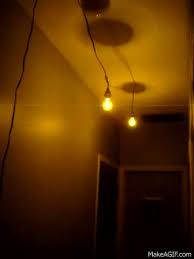 Latest and popular flickering lights gifs on primogif.com. Flickering Light Bulbs On Make A Gif
