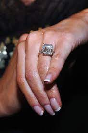 A Definitive Timeline Of Donald And Melania Trump S Relationship Celebrity Wedding Rings Celebrity Engagement Rings Rings For Her