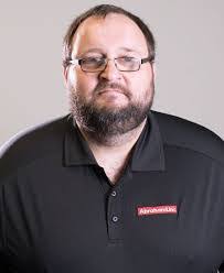 Scott Strosnider's Instagram, Twitter & Facebook