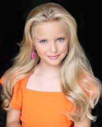 Lyndzie Hack Photography (@lyndziehackphotography) • Facebook