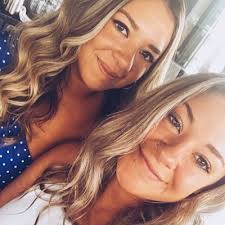 Emily Perrone (@emiloaf29)