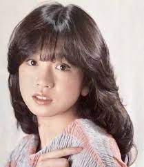akina 中森明菜 おしゃれまとめの人気アイデア pinterest lumi huaisang アイドル 前髪 髪型 女性アイドル