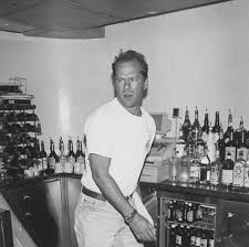 Bruce willis 1st movie role in the first deadly sin in 1980. Career Breakthroughs Bruce Willis Cinelinx Movies Games Geek Culture