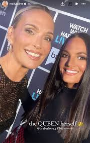 Molly Sims gifts Lisa Barlow a diamond ring