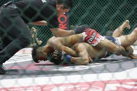 Theo terlihat melakukan aksi seperti meremehkan bahkan. One Pride Mma Jeka Saragih Ingin Tantang Theodorus Ginting Sport Tempo Co