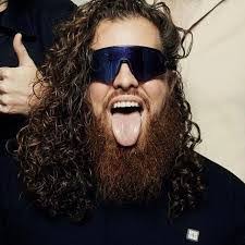 Randy Chavez's Instagram, Twitter & Facebook