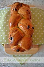 Quella che sembrava un'ipotesi impossibile è oggi realtà grazie al brevetto messo a punto da francesca morandin,lievitista, tecnologa alimentare e figlia d'arte. Pin Su Lievito Madre I Miei Esperimenti