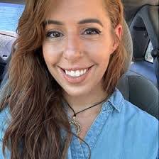 Danielle Proffitt's Instagram, Twitter & Facebook