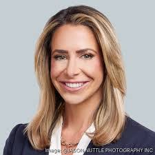 Traci Simonsen's Instagram, Twitter & Facebook