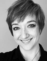 Superheroínas que combaten villanos y también enfrentan bullying