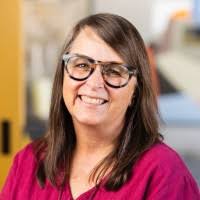 Elaine Lunne Email & Phone Number