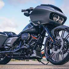 2019 Harley Davidson Cvo Road Glide Custom Greywhaler Custom Motorcycles Harley Road Glide Road Glide Custom