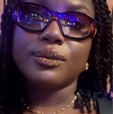 Alyssa Streit's Instagram, Twitter & Facebook