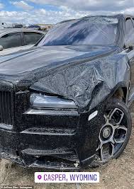 Youtube beauty guru & mogul jeffree star is lucky to be alive after being involved in a horrific accident in wyoming. Qhig9ak Eun8um