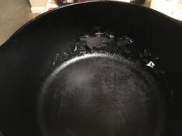 Seasoning cast iron dutch oven. Massive Peeling On Lodge Cast Iron Pot Castiron