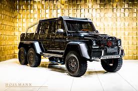 Mercedes Benz G63 Amg 6x6 By Brabus Has 700 Hp 1 Million Price Tag Carscoops Amg G63 Amg Mercedes Benz