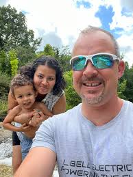 I'm from Argentina, living in Mexico. Looking for English-Spanish  conversation exchange