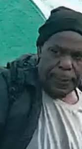 Hey everyone! We're raising a bit of awareness for our guests and tourists  in the area about the importance of supporting local stall owners. As part  of that, we'd love to highlight