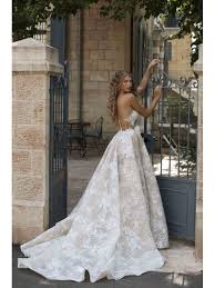 Abiti da sposa milano su misura sotto 990€. 21 105 Abito Da Sposa Berta Bridal Collezione Colony 2021