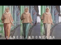 3 Cara Mudah Memakai Kain Lilit X2f Batik By Kenes Id Youtube Batik Skirt Kain Batik Cara