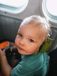 Gibt es konkrete empfehlungen, dass babies ab 1 monat, ab 2 monaten oder vielleicht erst ab 4 monaten fliegen sollten? 9 Reisetipps Furs Fliegen Mit Baby So Wird Der Flug Entspannt