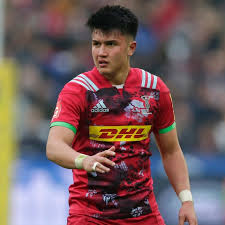 Marcus smith made his senior debut for harlequins during the 2017/18 season and has since gone on to make 59 apperances and score over 430 points for the club in all competitions. Marcus Smith Match Centre Fixtures Official Live Rugby Online Streaming Partner Rugbypass