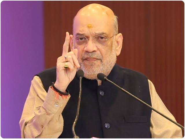 अमित शाह का एक्शन प्लान; ऑर्गेनाइज्ड क्राइम पर 360 डिग्री प्रहार की तैयारी,  खालिस्तानियों और गैंगस्टर्स की अब खैर नहीं - News18 हिंदी