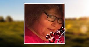 Ann Mowery's Instagram, Twitter & Facebook