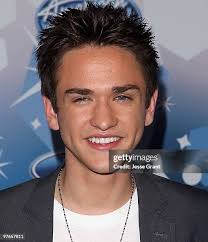 2.171 fotografias e imagens de alta resolução de Aaron Grant