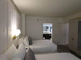Delano Queen Suite Picture Of Delano Las Vegas Tripadvisor