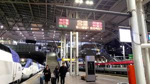 Naik dari stasiun serpong atau rawa buntu. Seoulwintertrip Winatalks