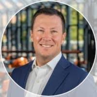 Stephanie Vitt's Instagram, Twitter & Facebook