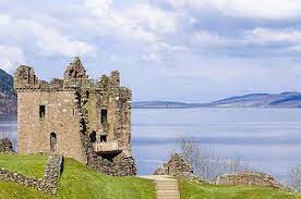 Eine der bedeutendsten sehenswürdigkeiten schottlands ist das schloss der hauptstadt edinburgh. Die Sehenswurdigkeiten In Schottland