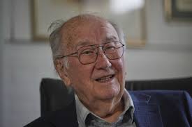 The day London went 'barmy.' An East End boy remembers the end of World War  II in Europe