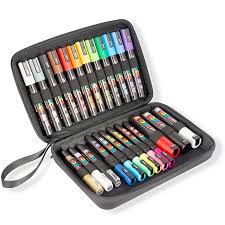 Découvrez le graff et libérez votre créativité en utilisant les différentes pointes des marqueurs posca. Uni Posca Marker 24 Set Rubbercase Pen Store