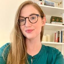 Chloe Finklestein's Instagram, Twitter & Facebook