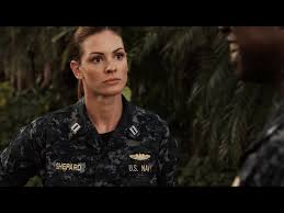 Born on 1st february, 1982 in sydney, australia, she is famous for last resort. 28 Daisy Betts Ideas Daisy Betts Actresses Childhood S End