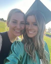 Amber Dias (@amdias5) • Instagram photos and videos