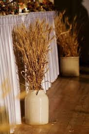 No wedding feels truly complete without wedding decorations. 33 Wheat Decor Ideas For A Rustic Country Wedding Weddingomania