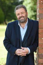 Martin roberts has been left heartbroken following the sad death of his. Homes Under The Hammer S Martin Roberts Was In Tears At Woman S Dying Wish Mirror Online