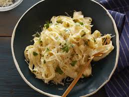Fettuccine Alfredo Recipe Fettuccine Alfredo Recipes Food Network Recipes Alfredo Recipe