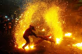 Check spelling or type a new query. Obor Oboran Tradisi Bertarung Dengan Api Untuk Menolak Bala Di Jepara Kumparan Com