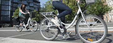 C'est une ville dynamique et au carrefour de plusieurs itinéraires vélo. Se Deplacer A Velo