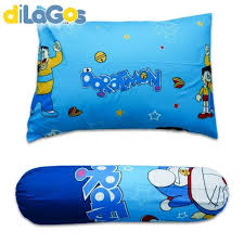 Salah satu koleksi agbasya untuk penggemar karakter doraemon adalah bantal guling karakter doraemon ukuran jumbo. Set Sarung Bantal Dan Sarung Guling Karakter Anak Shopee Indonesia